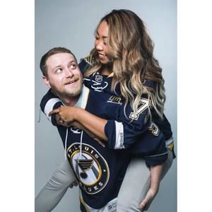 Meet your Posher, Mika